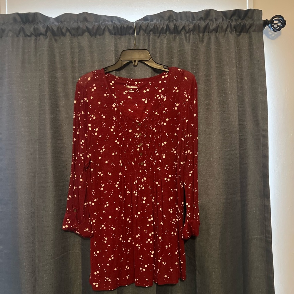 Women's Red Floral Top